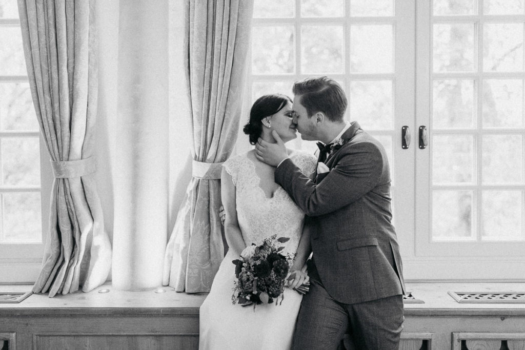 Brautpaarfoto indoor in der Menterschwaige